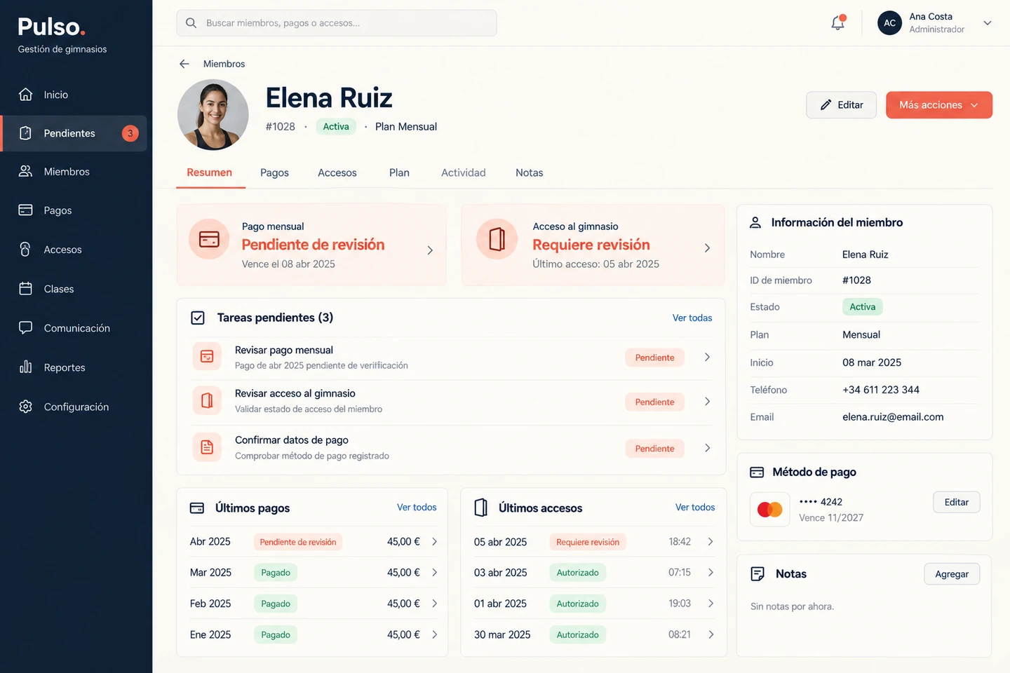 Ficha de una socia de Pulso con pendientes, pagos y estado de acceso.